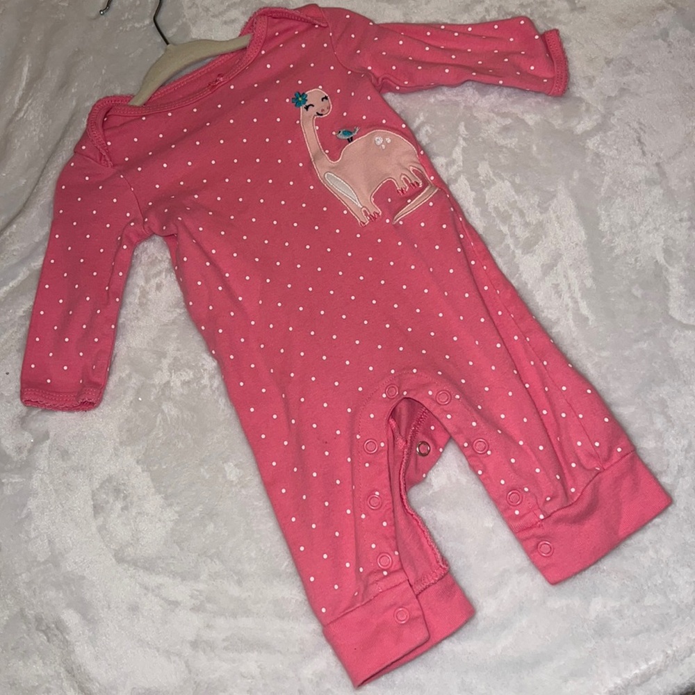 Cute Giraffe Onesie (Never Worn)